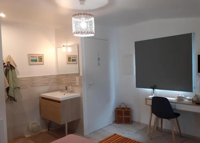 Escale En Baie. Pontaubault